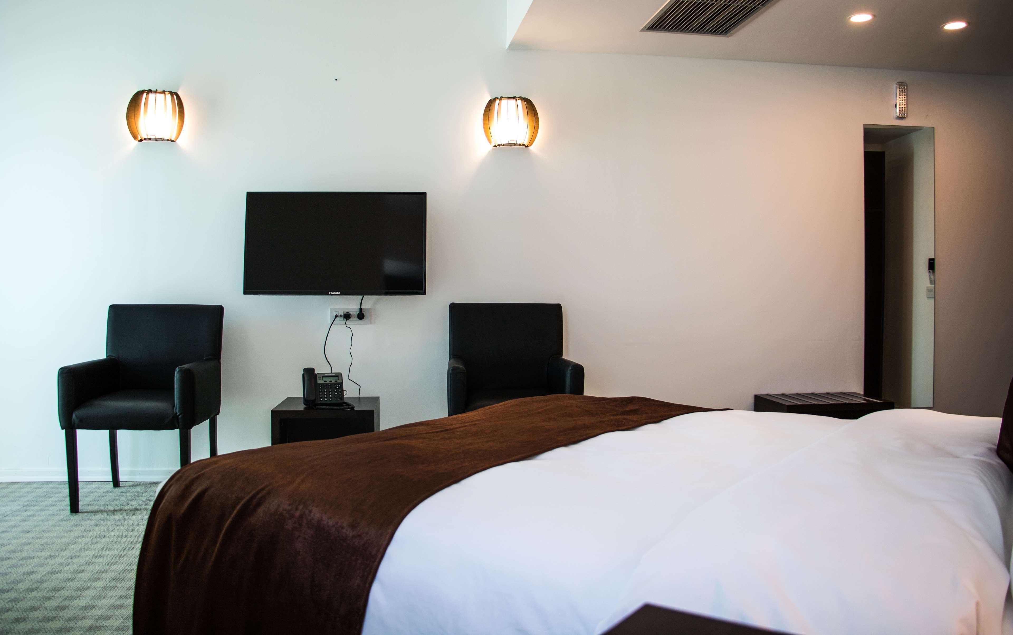Best Western Hotel Galla Sllatine e Madhe المظهر الخارجي الصورة